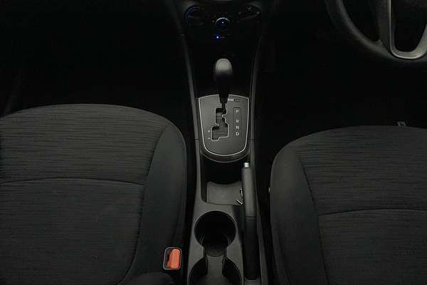2015 Hyundai Accent Active RB3