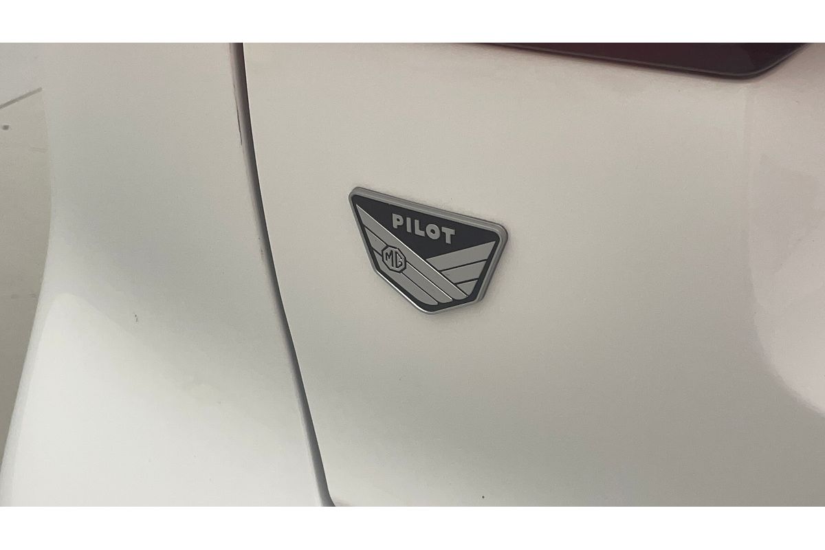 2022 MG HS Vibe SAS23