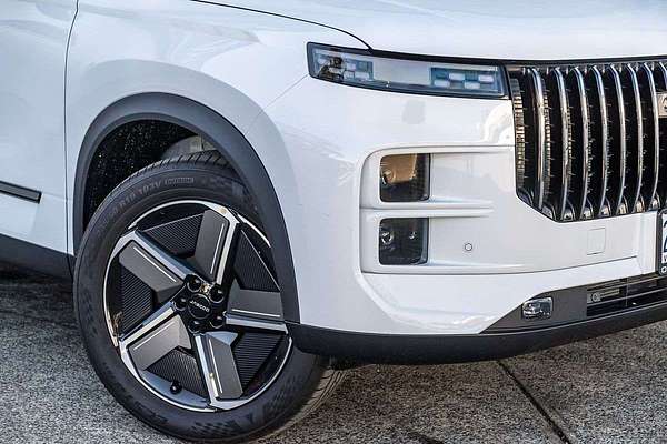 2025 Jaecoo J7 SHS Summit