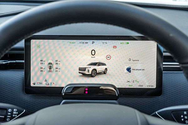 2025 Jaecoo J7 SHS Summit