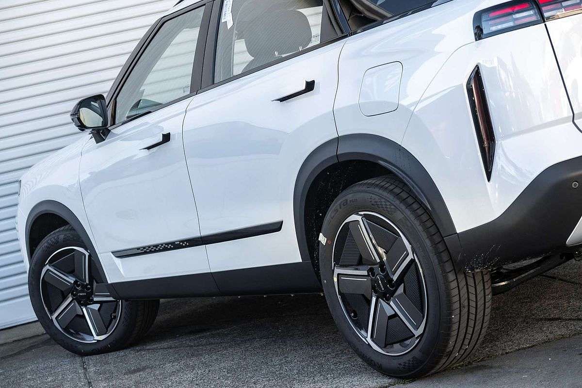 2025 Jaecoo J7 SHS Summit