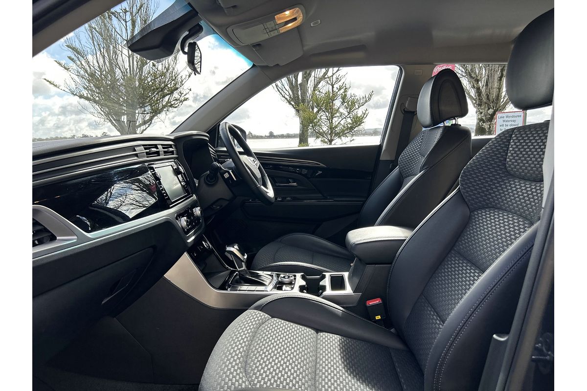 2024 SsangYong Korando ELX C300