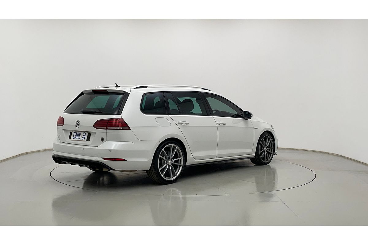 2017 Volkswagen Golf R Wolfsburg Edition 7.5