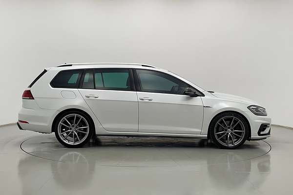 2017 Volkswagen Golf R Wolfsburg Edition 7.5