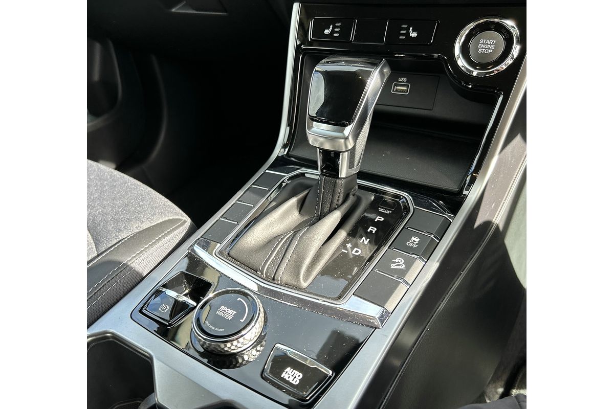 2024 SsangYong Korando ELX C300