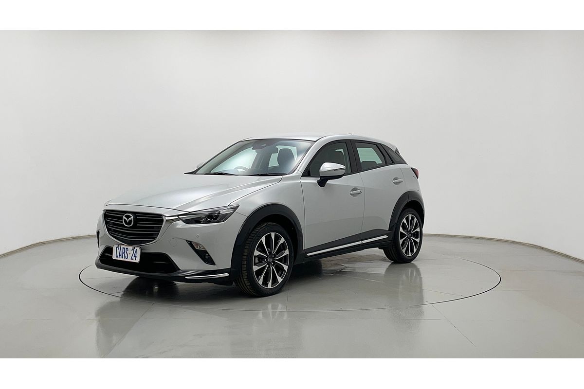2023 Mazda CX-3 sTouring DK
