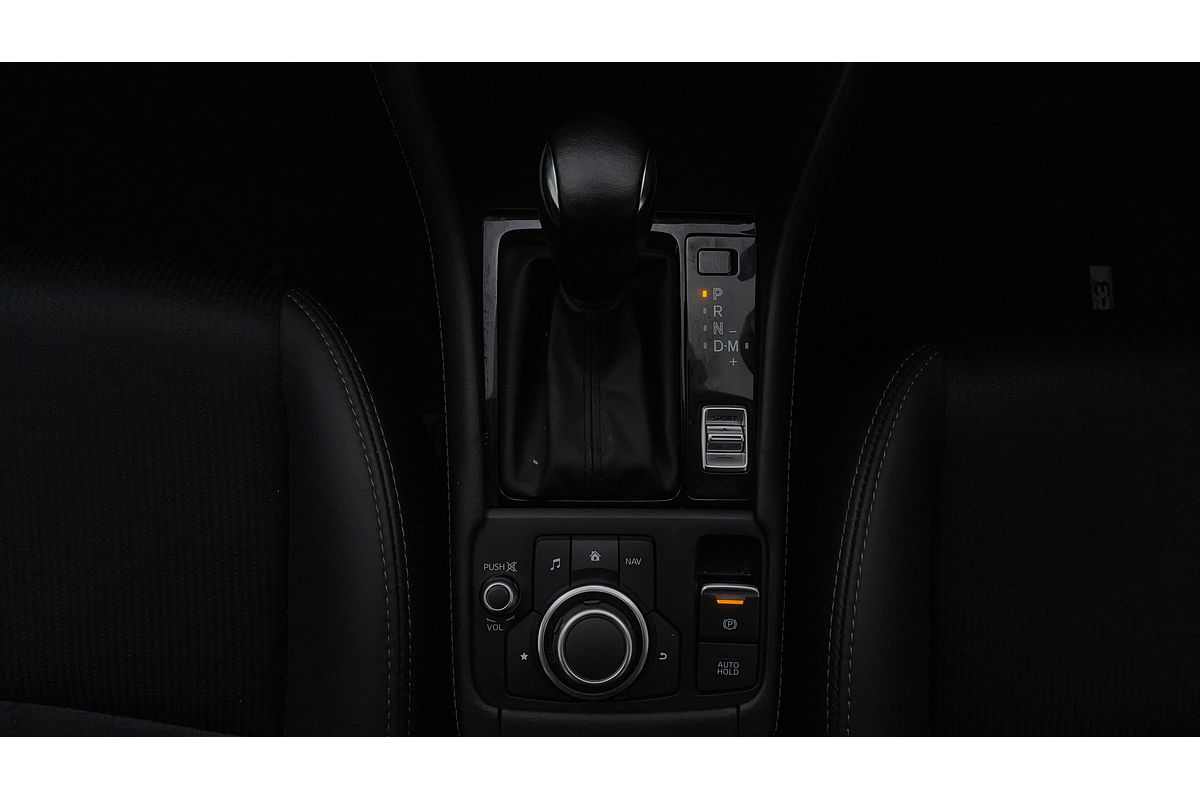 2023 Mazda CX-3 sTouring DK