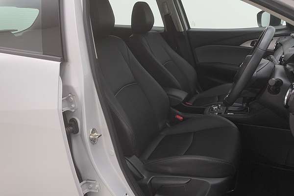 2023 Mazda CX-3 sTouring DK