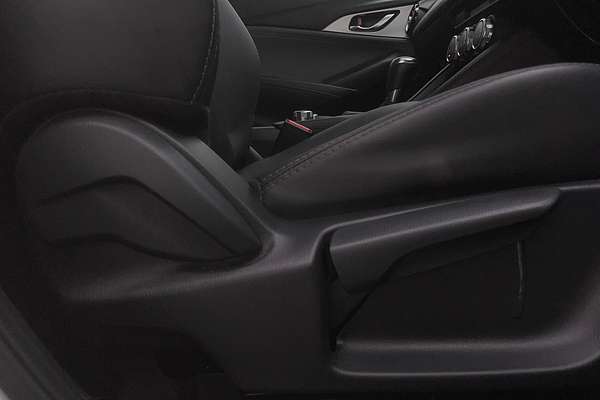 2023 Mazda CX-3 sTouring DK