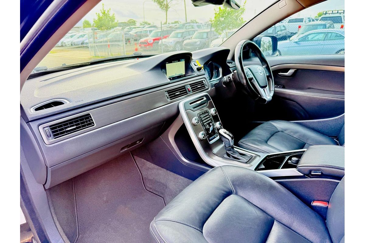 2015 Volvo XC70 D5 Luxury