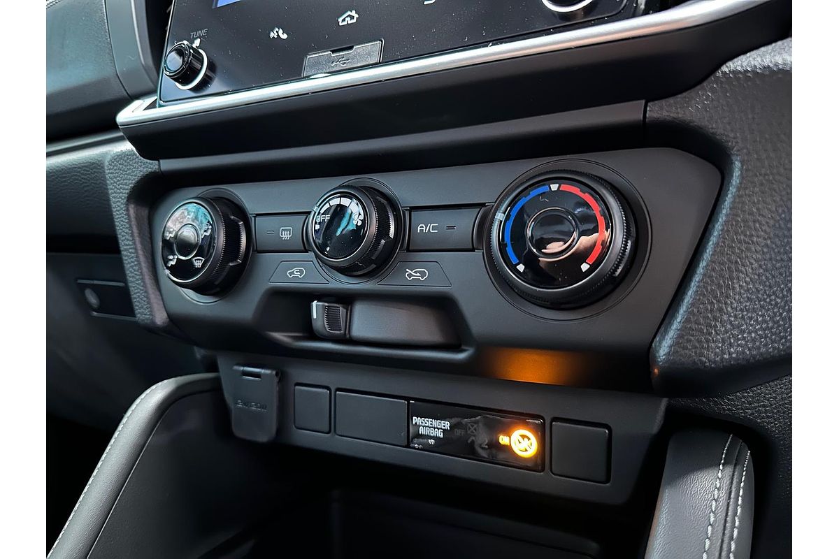2025 Isuzu MU-X LS-M