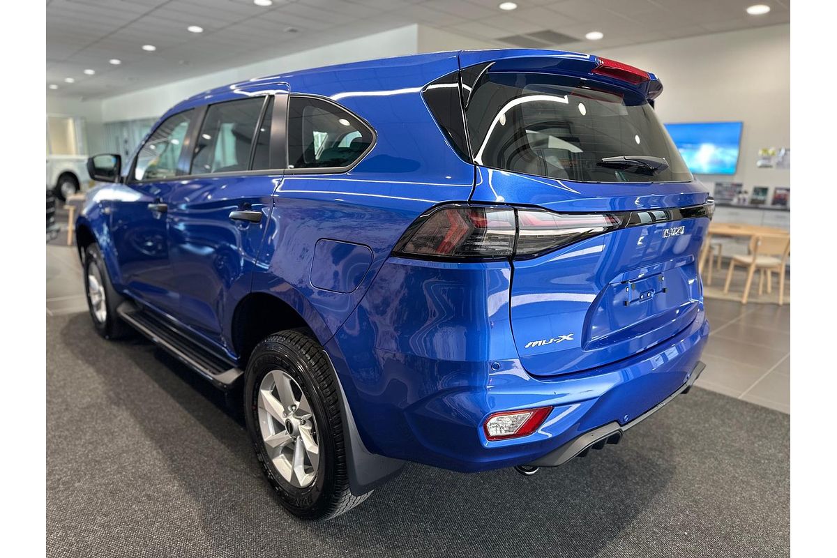 2025 Isuzu MU-X LS-M