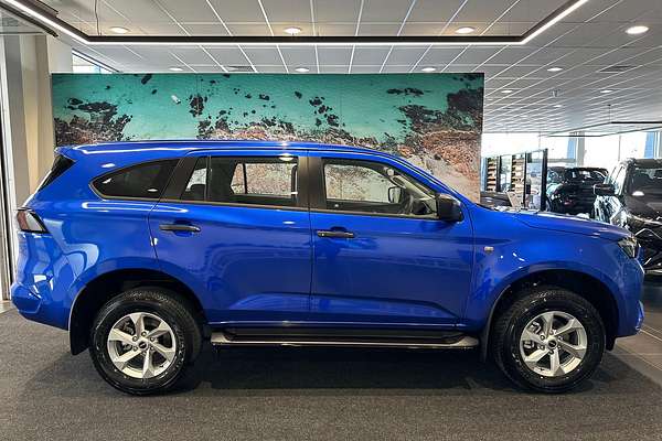 2025 Isuzu MU-X LS-M