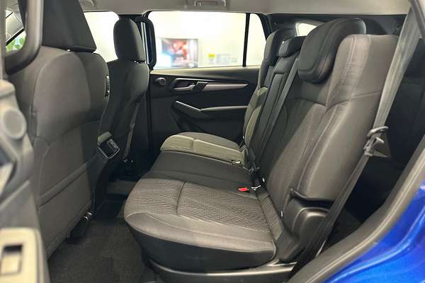 2025 Isuzu MU-X LS-M