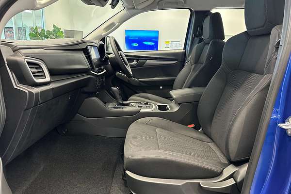 2025 Isuzu MU-X LS-M