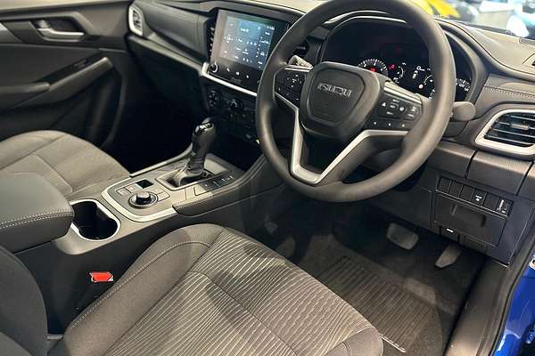 2025 Isuzu MU-X LS-M