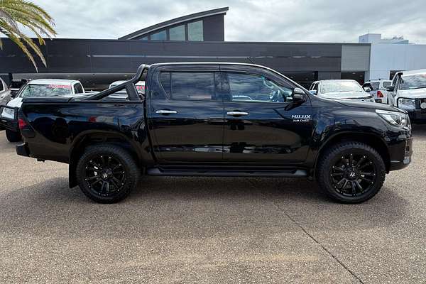 2018 Toyota Hilux SR5 GUN126R 4X4