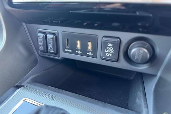 2025 Mitsubishi Pajero Sport GSR QG