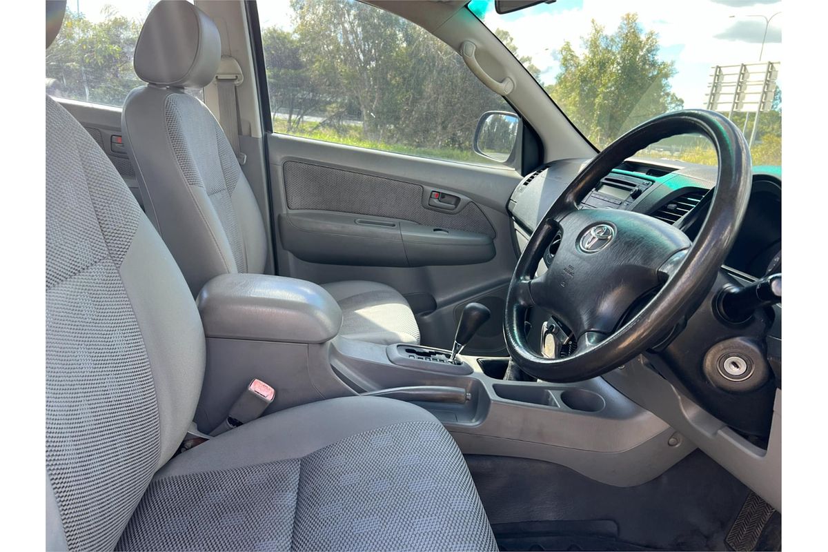 2007 Toyota Hilux SR GGN25R 4X4