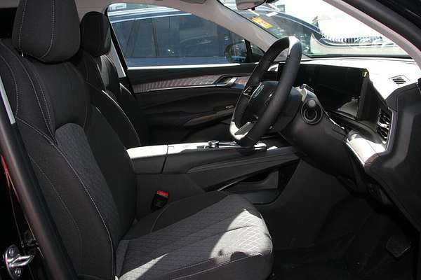2025 MG QS Excite IS31