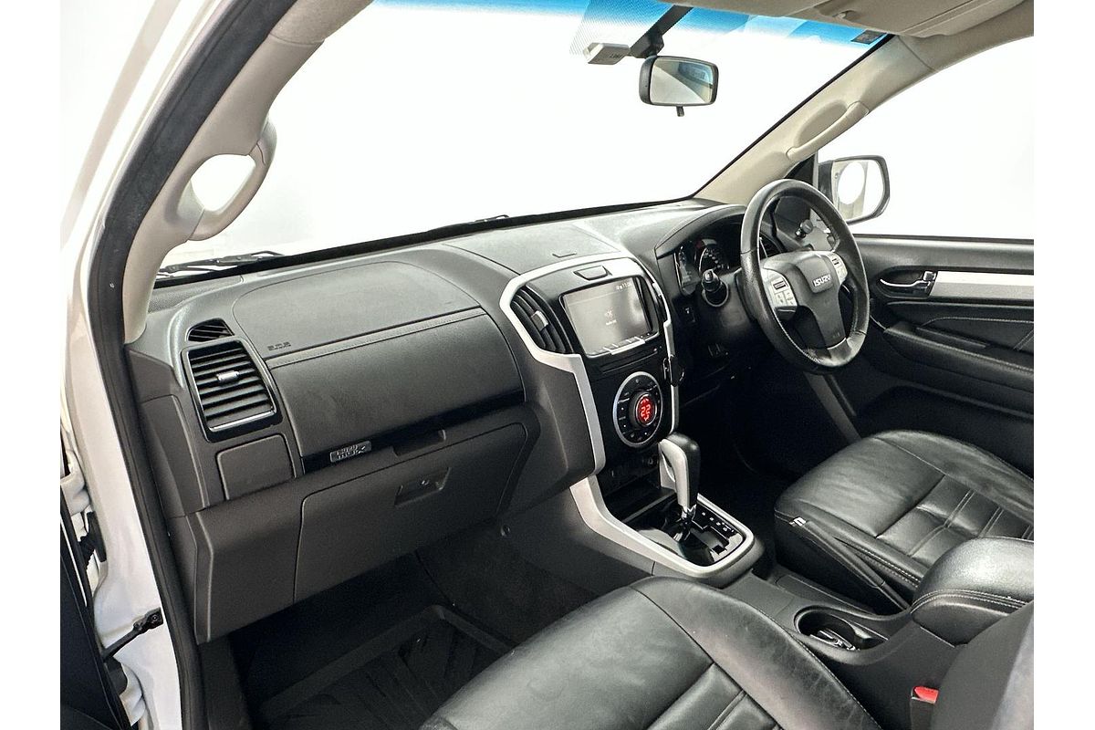 2017 Isuzu MU-X LS-T