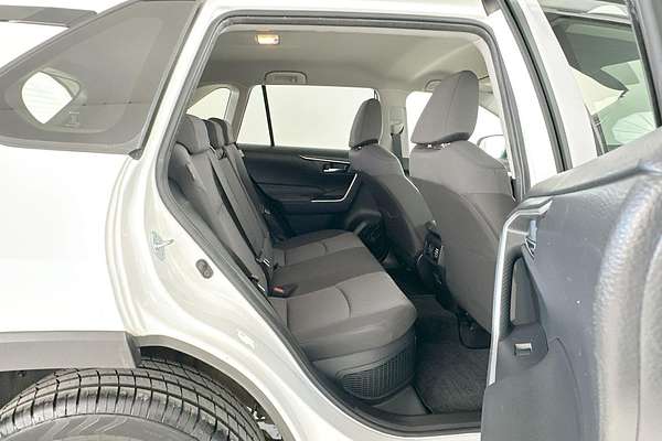 2021 Toyota RAV4 GXL AXAH52R