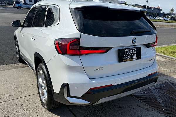 2023 BMW X1 sDrive18i U11