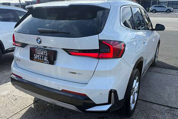 2023 BMW X1 sDrive18i U11