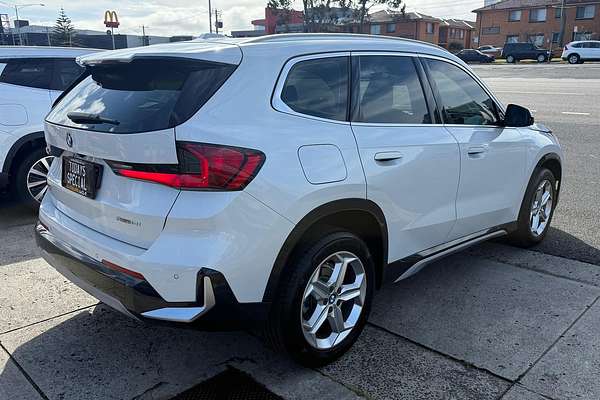 2023 BMW X1 sDrive18i U11