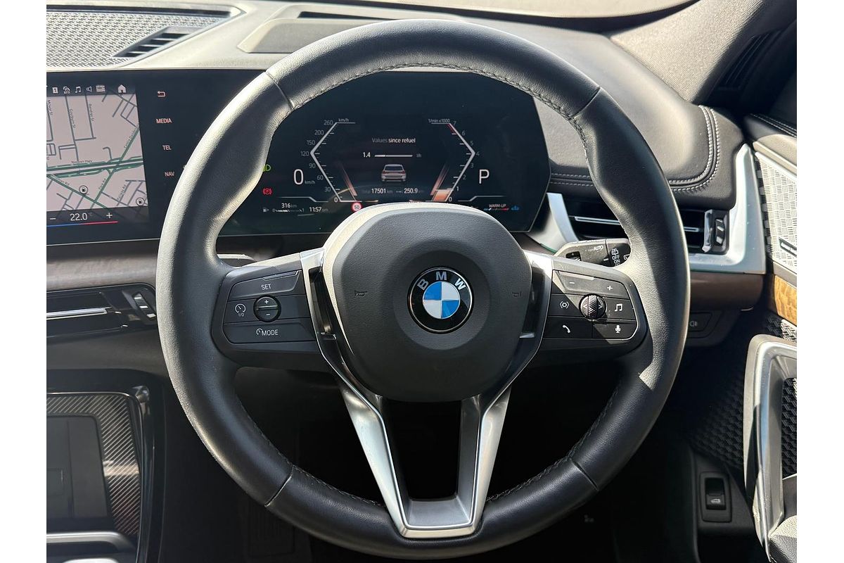 2023 BMW X1 sDrive18i U11