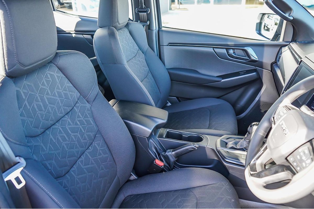 2024 Isuzu D-MAX