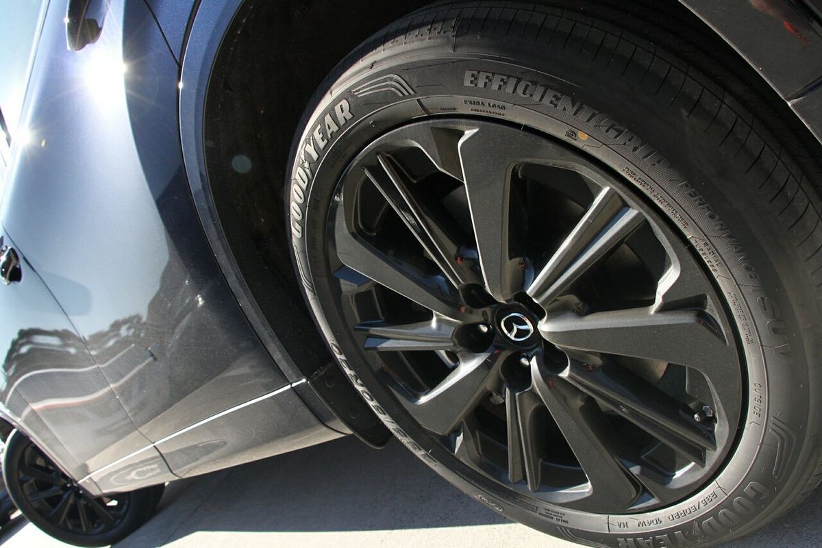 2025 Mazda CX-80 P50e GT KL