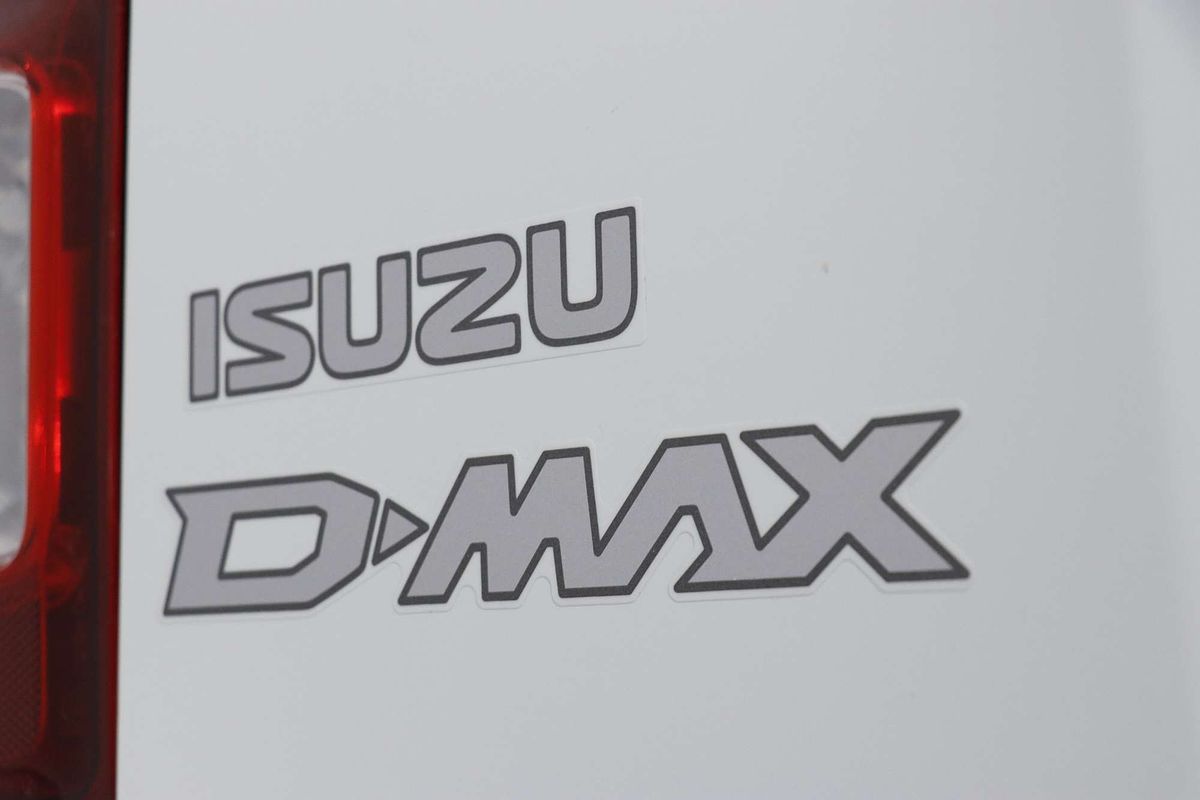 2023 Isuzu D-MAX SX High Ride Rear Wheel Drive