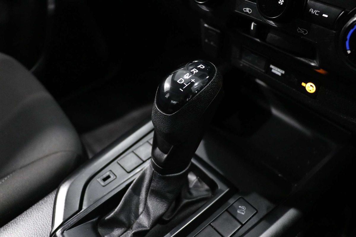 2023 Isuzu D-MAX SX High Ride Rear Wheel Drive