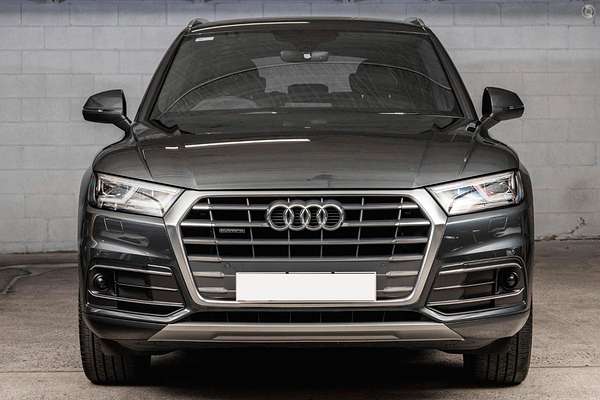 2025 Audi Q5 40 TDI Sport FY