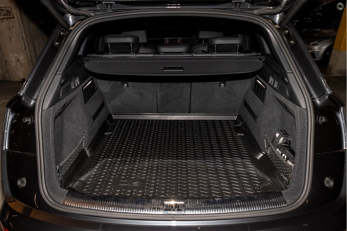 2025 Audi Q5 40 TDI Sport FY
