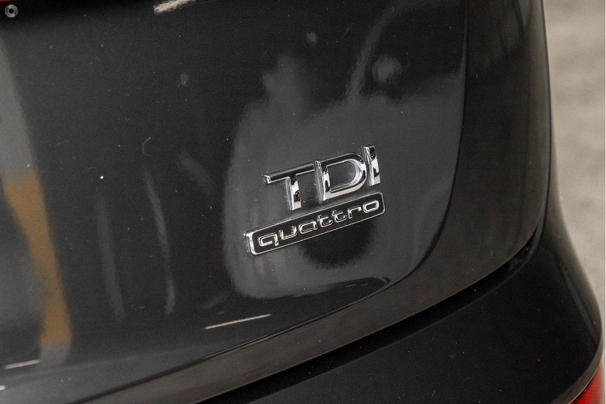 2025 Audi Q5 40 TDI Sport FY