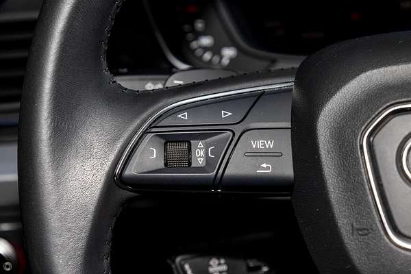 2025 Audi Q5 40 TDI Sport FY