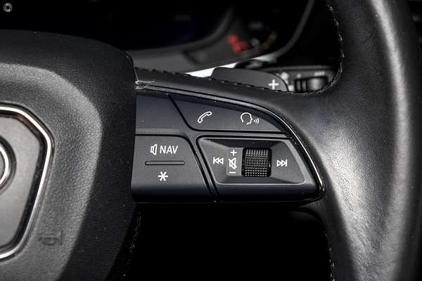 2025 Audi Q5 40 TDI Sport FY