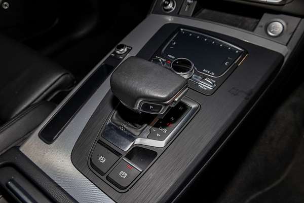 2025 Audi Q5 40 TDI Sport FY