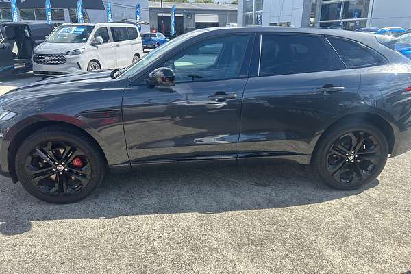 2024 Jaguar F-PACE P250 R-Dynamic SE X761