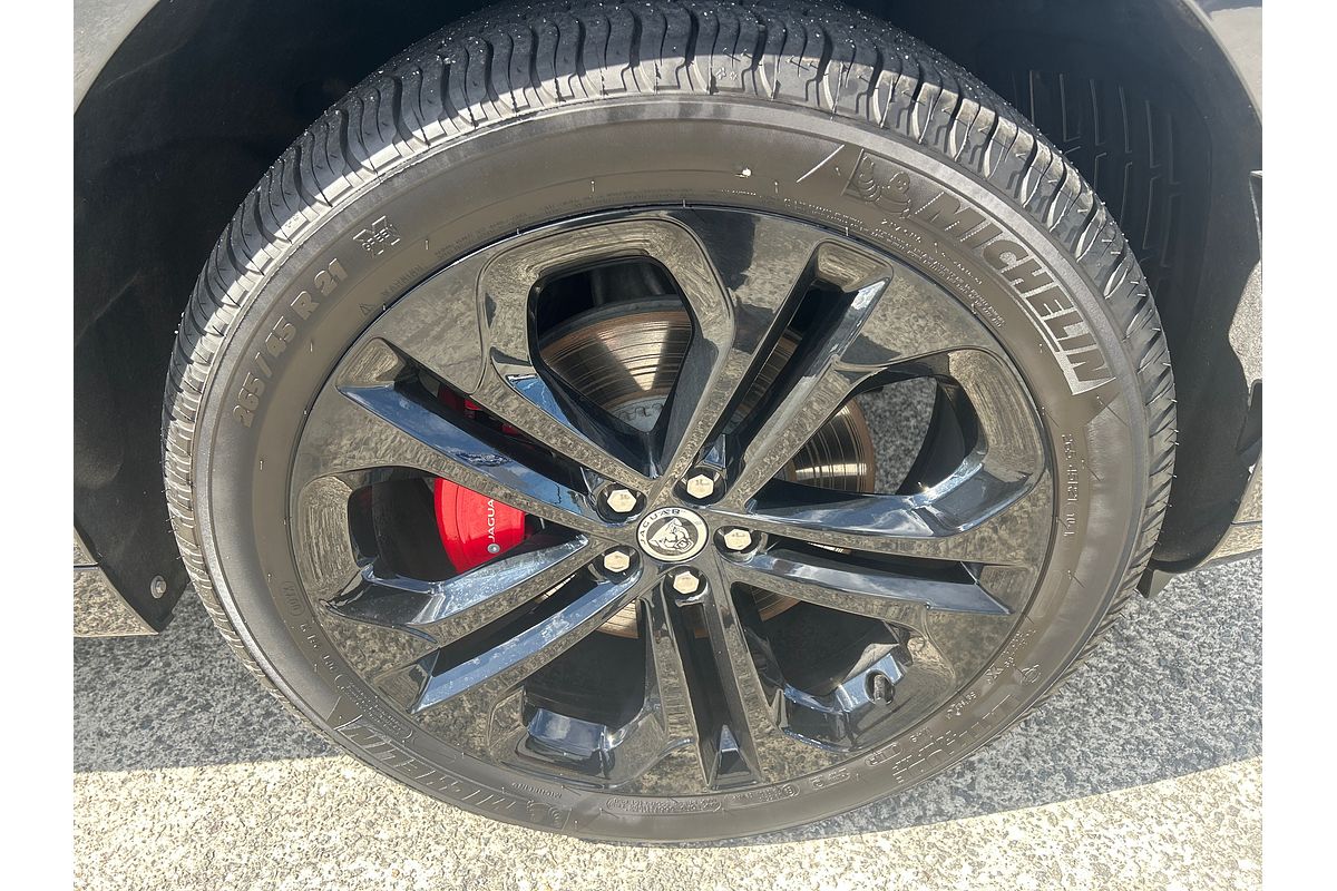 2024 Jaguar F-PACE P250 R-Dynamic SE X761