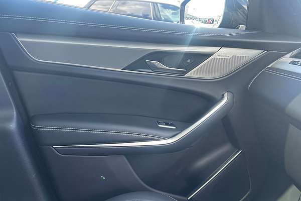 2024 Jaguar F-PACE P250 R-Dynamic SE X761