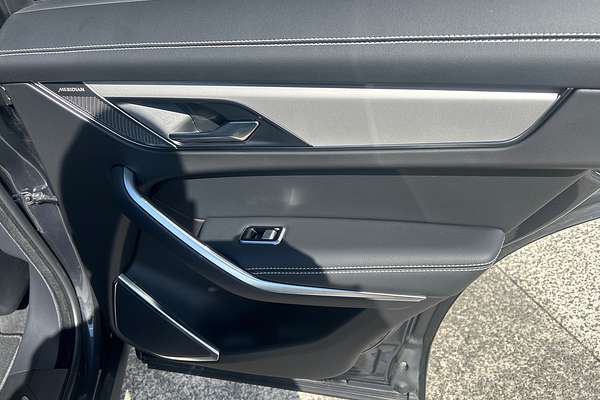 2024 Jaguar F-PACE P250 R-Dynamic SE X761