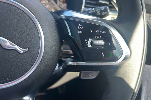 2024 Jaguar F-PACE P250 R-Dynamic SE X761