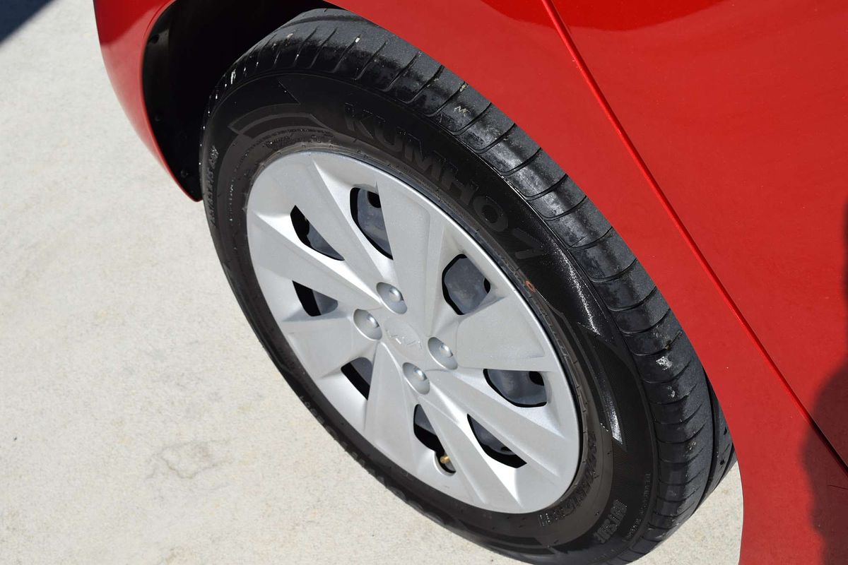 2022 Kia Rio S YB