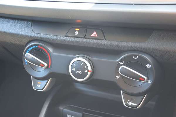 2022 Kia Rio S YB
