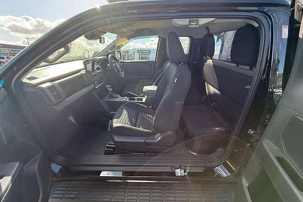 2025 Mitsubishi Triton GLX+ MV 4X4