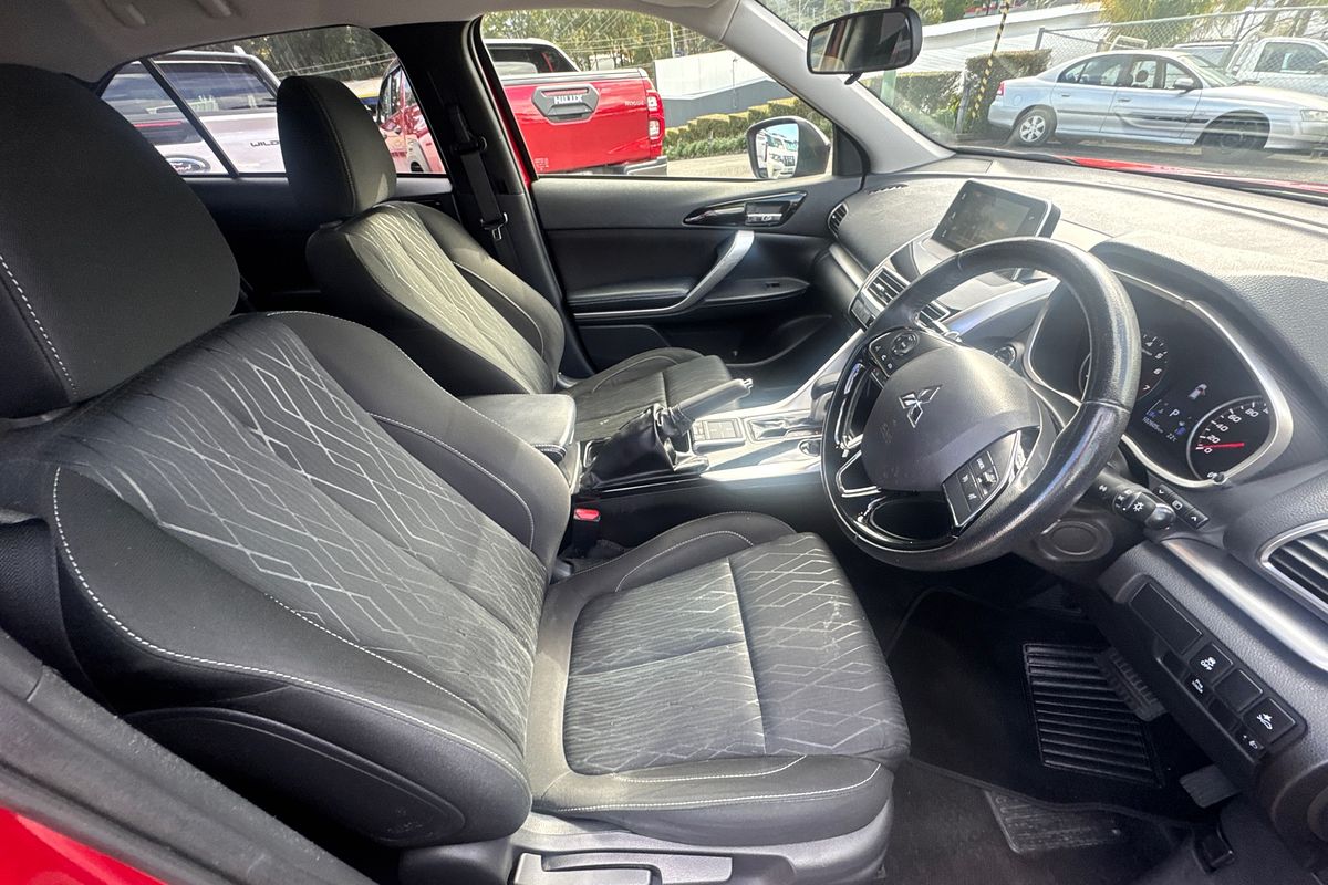2019 Mitsubishi Eclipse Cross BLACK EDITION (2WD) YA MY19