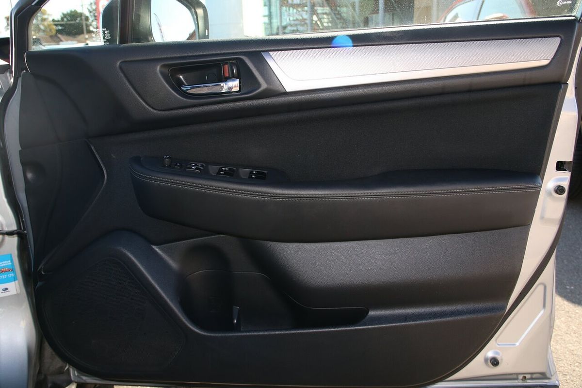 2019 Subaru Outback 2.5i 5GEN